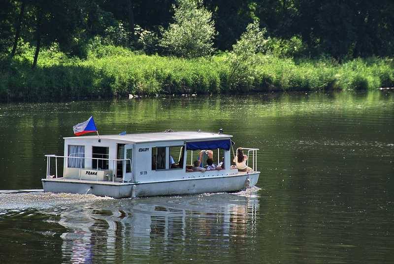 loďKralupy Marina Vltava